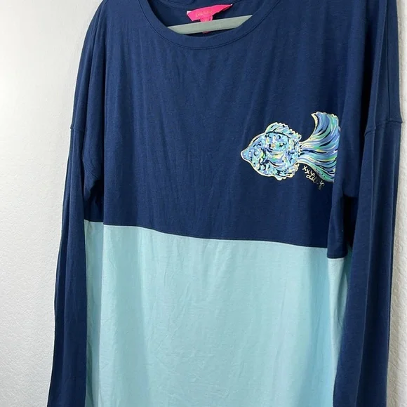 Lilly Pulitzer Fish Finn Tee Shirt XX Lilly size Medium - Picture 3 of 10